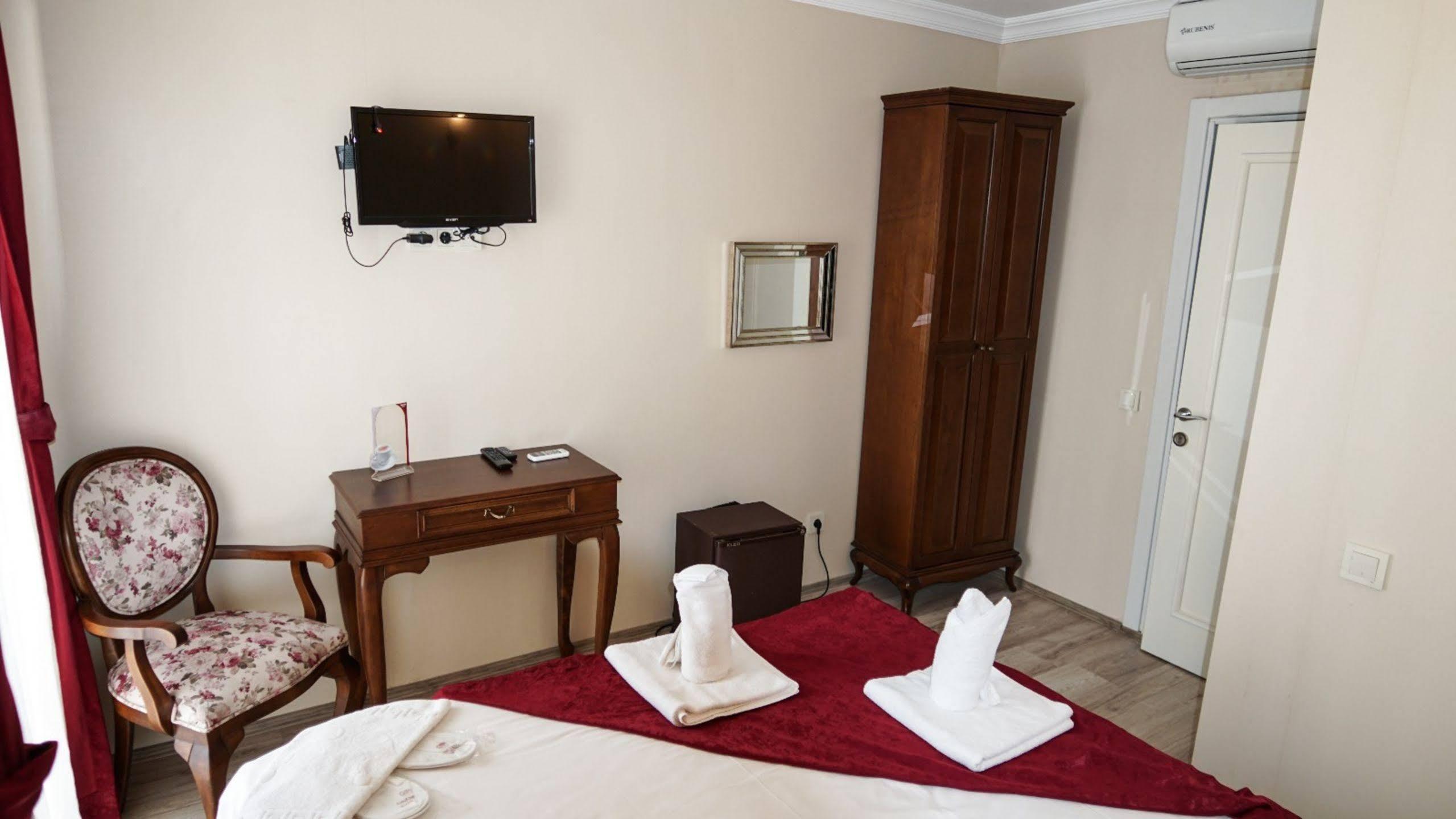 Pelit Boutique Hotel Adalar Bagian luar foto
