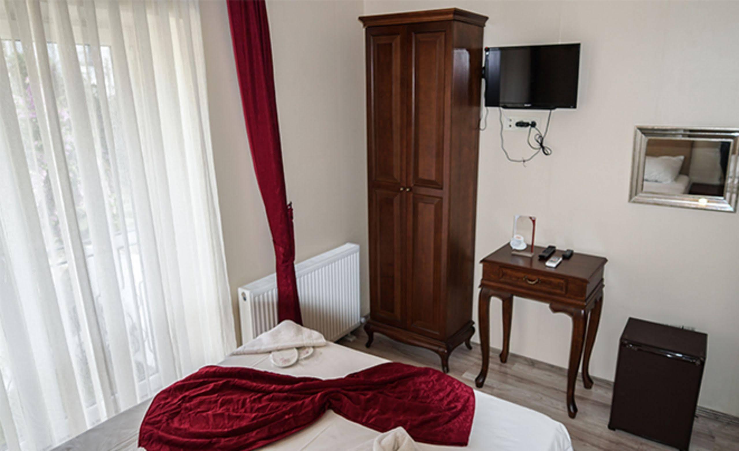 Pelit Boutique Hotel Adalar Bagian luar foto